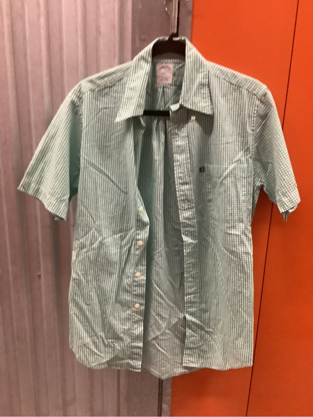 Shirt Subcategory Identification - Picture 4 of 5